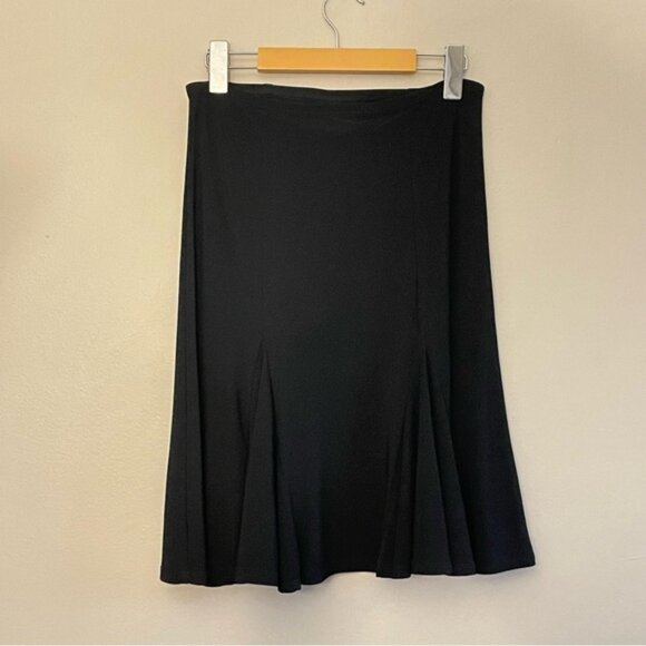 Vintage 90s Black A-Line Flared Skirt with Buckle Accent - Picture 9 of 10